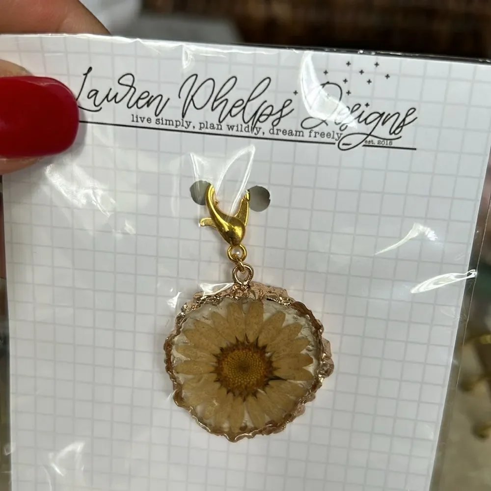 Lauren Phelps and design Charm pin NWT gold color